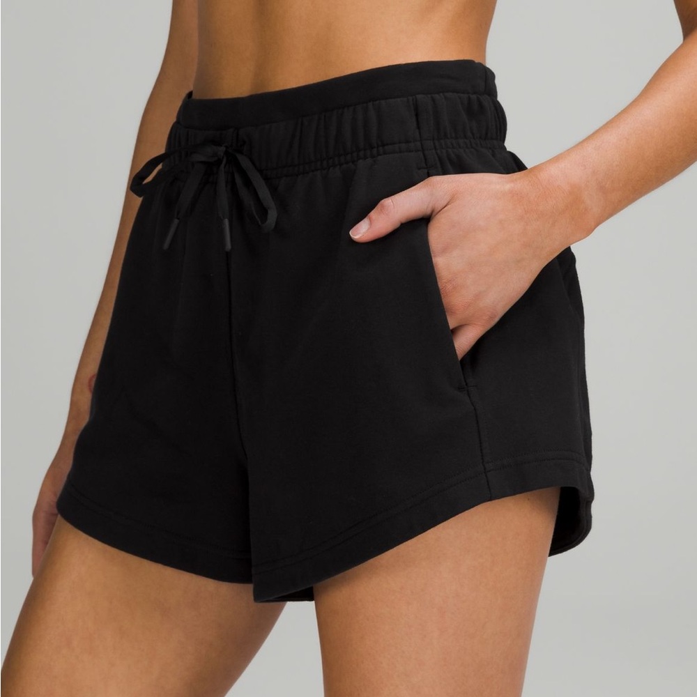 Lululemon Inner Glow High-Rise Short 3”